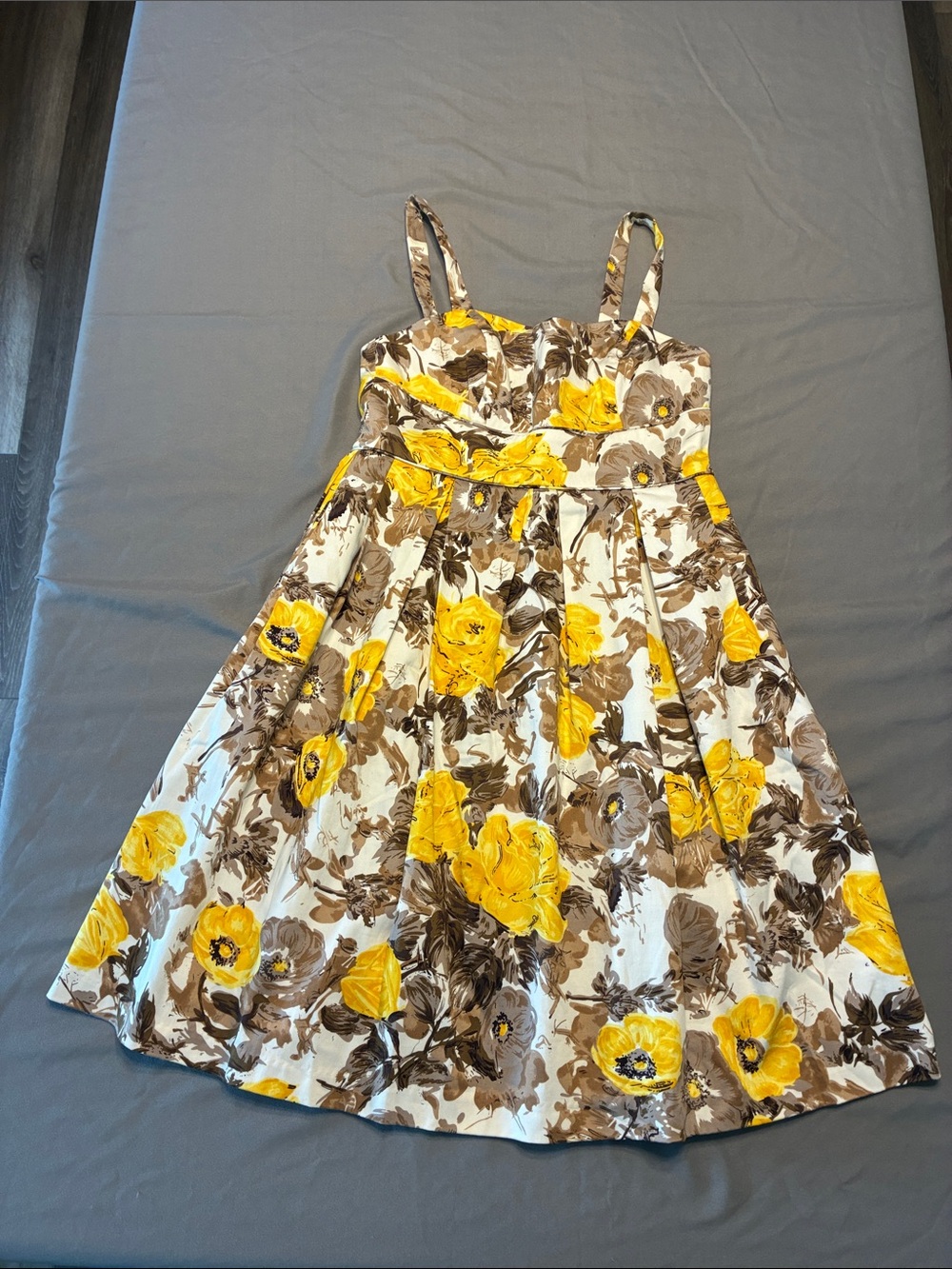 Jessica Howard Yellow and Brown Floral Sundress